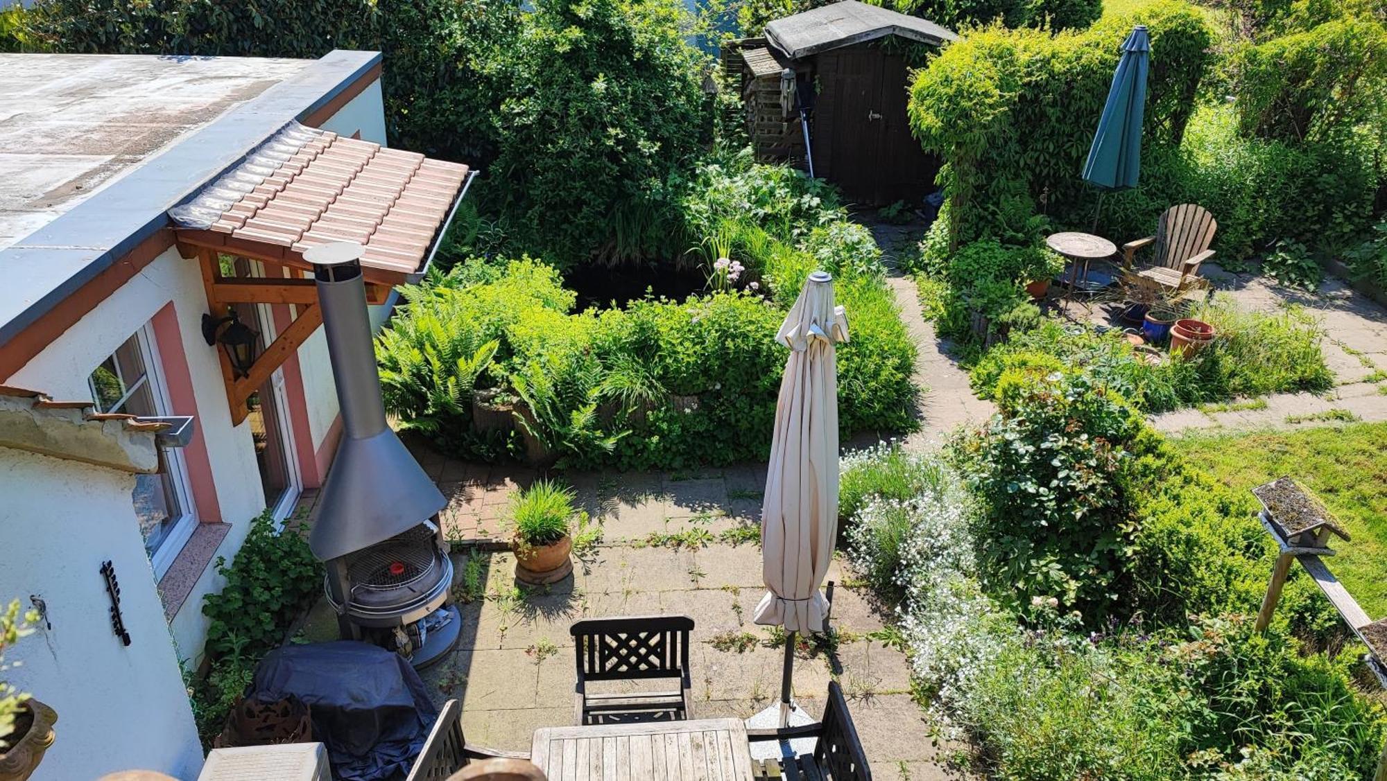 Farbenfrohe Ferienwohnung Detmold Exteriör bild